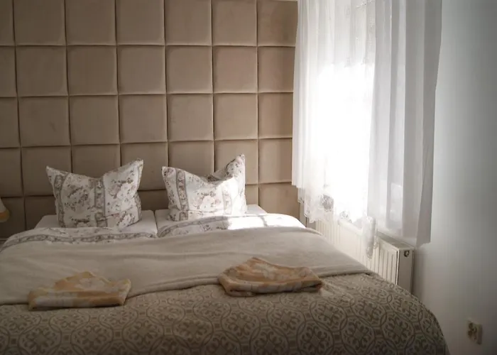 Promenada Nyaraló *