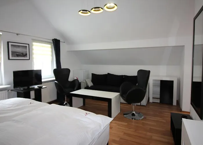 Promenada Nyaraló *